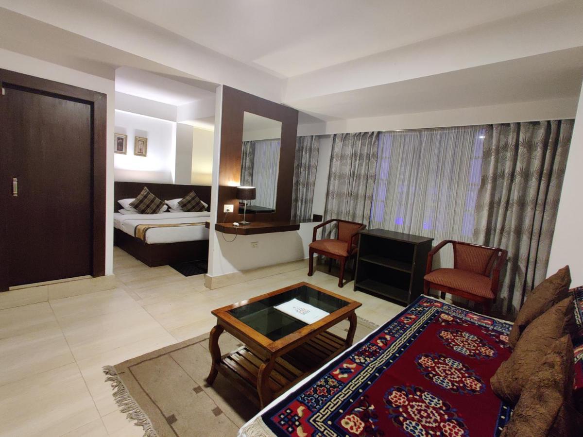 Hotel Tarayana Gangtok Eksteriør billede